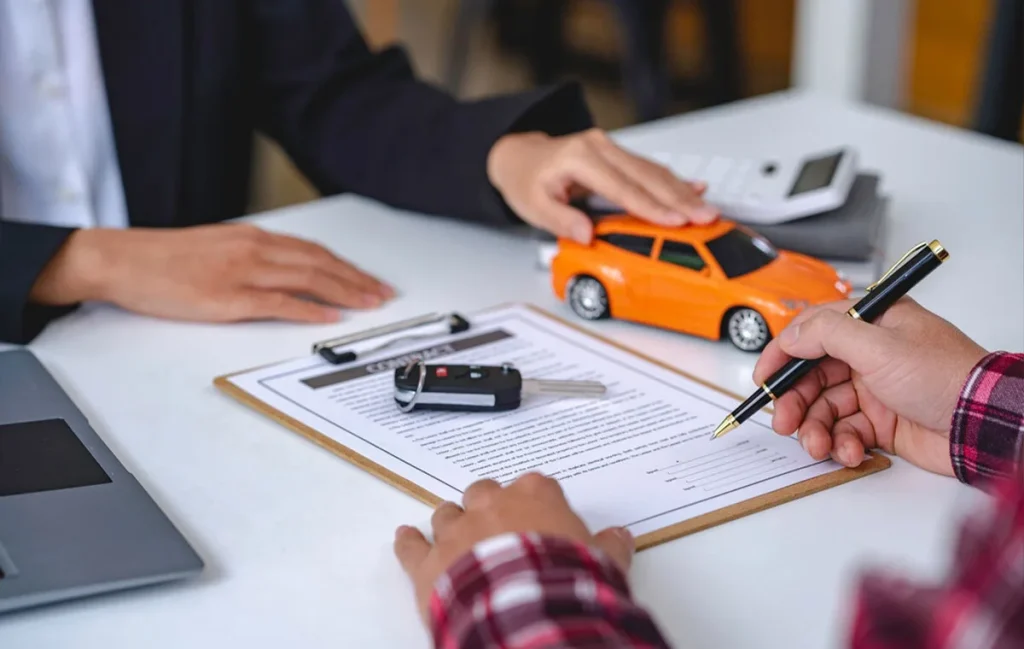 Personal vehicle versus a commercial work truck comparing the need for commercial auto insurance Texas.